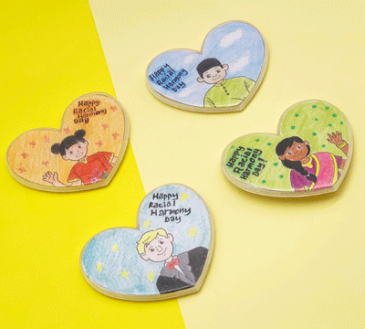 People of Singapore Heart Badges National Day Craft
